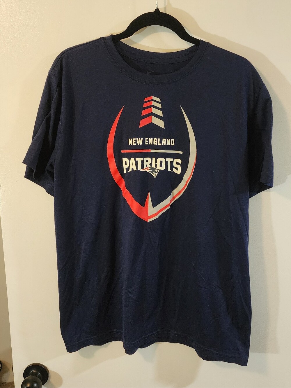 NIKE Mens New England Patriots XL Teeshirt